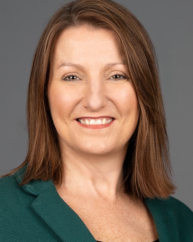 Nicki Bromwich colour headshot